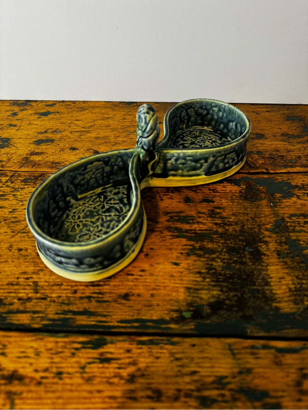 Ceramic Double Dish with Handle and Dragonfly Decor